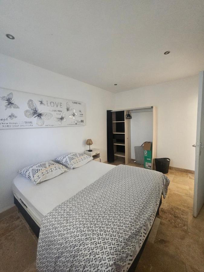 Gite Des Oliviers La Garde-Adhémar Exteriér fotografie