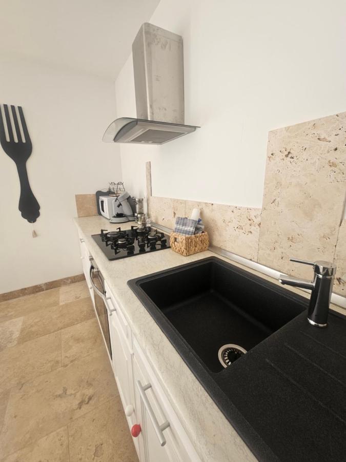 Gite Des Oliviers La Garde-Adhémar Exteriér fotografie